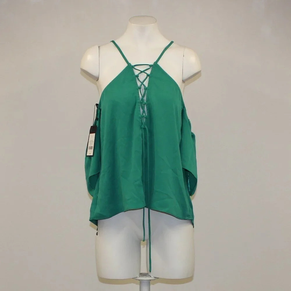 𝅺Dynamite Open  Shoulder Top
